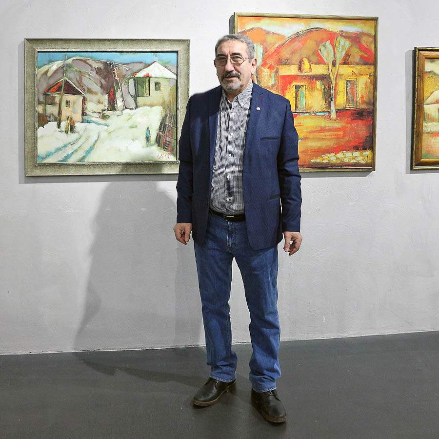 Ю.С. Григорян на открытии выставки