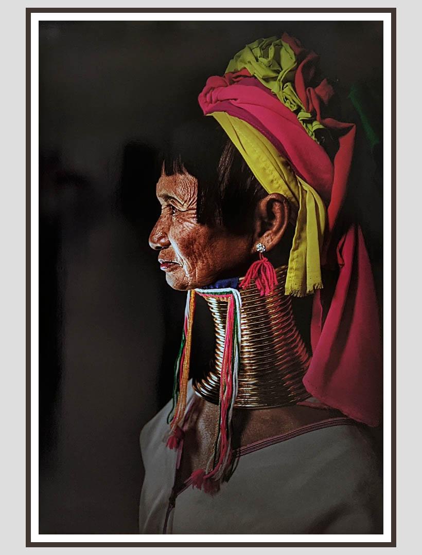 Ольга Мичи. Портрет женщины. Народ каян. Мьянма. 2018