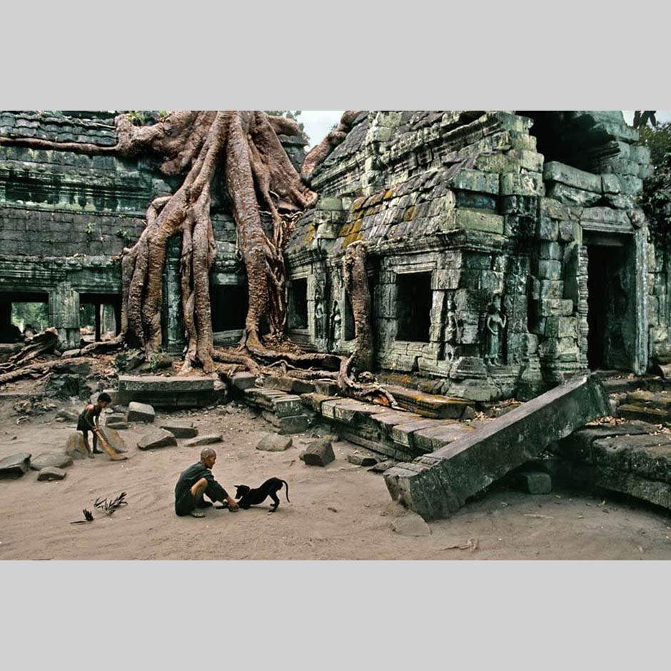 Стив МакКарри. Храм Та Прохм. Ангкор, Камбоджа. 1999