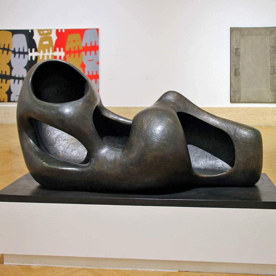 Henry Moore. Reclining Figure. 1953-1954